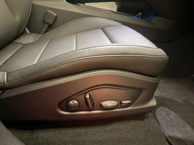 صورة مصغرة 41 لـ 2026 Porsche MACAN