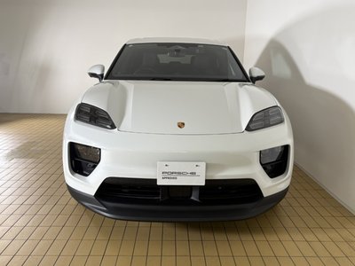 PORSCHE MACAN - 6