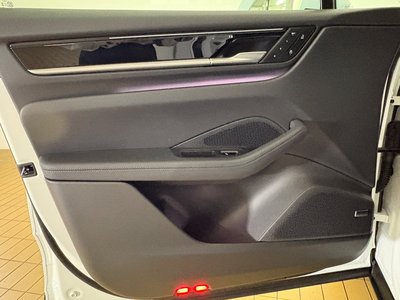 صورة مصغرة 44 لـ 2026 Porsche MACAN