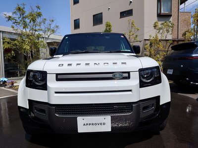 LAND ROVER DEFENDER - 7