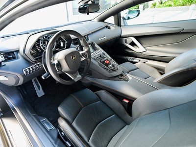 صورة مصغرة 63 لـ 2017 Lamborghini AVENTADOR