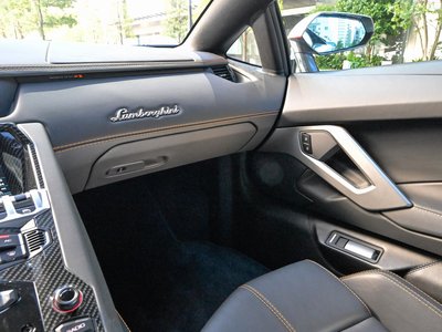 صورة مصغرة 18 لـ 2017 Lamborghini AVENTADOR