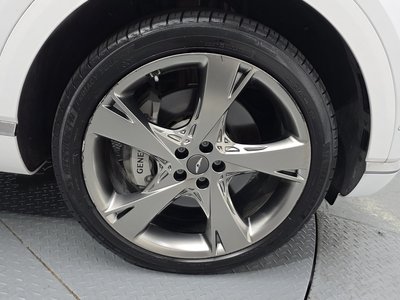 GENESIS GV80 - 8