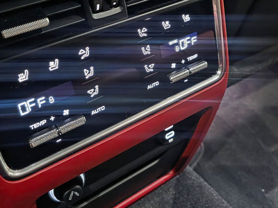 PORSCHE CAYENNE - 9