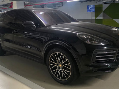 PORSCHE CAYENNE - 2
