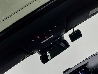 2025 Mercedes-BENZ GT AMG 缩略图 17