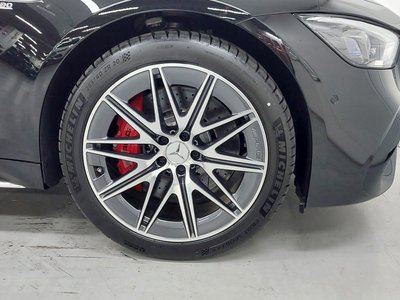 صورة 6 لـ 2025 Mercedes-BENZ GT AMG