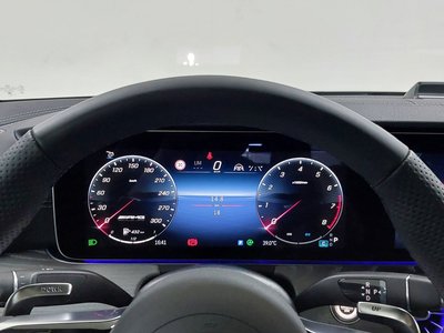 صورة 8 لـ 2025 Mercedes-BENZ GT AMG