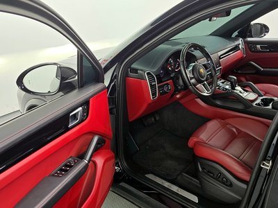 PORSCHE CAYENNE - 10