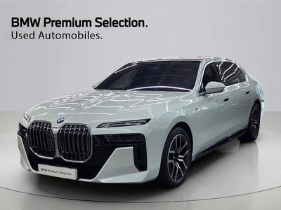 BMW 7 SERIES - 1