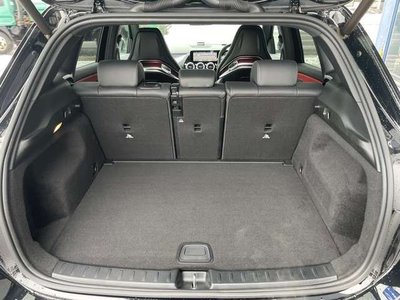 MERCEDES-BENZ GLA - 7