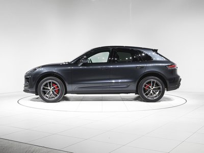 PORSCHE MACAN - 9
