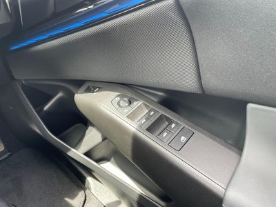 2025 BMW X3 — миниатюра 30