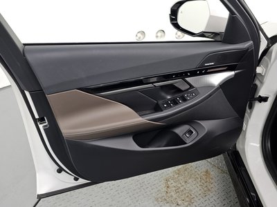 2024 BMW 5 SERIES — миниатюра 14