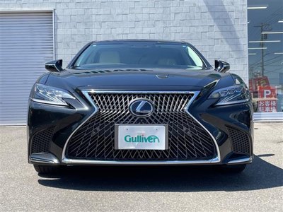 صورة 9 لـ 2019 Lexus LS