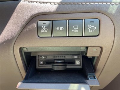 صورة مصغرة 33 لـ 2019 Lexus LS