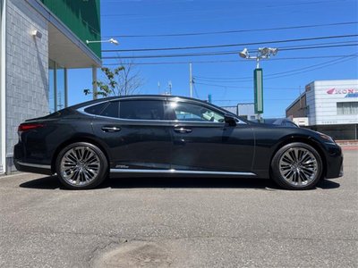 صورة 10 لـ 2019 Lexus LS