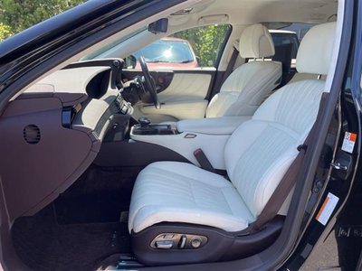 صورة مصغرة 19 لـ 2019 Lexus LS