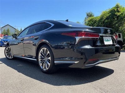 صورة مصغرة 43 لـ 2019 Lexus LS
