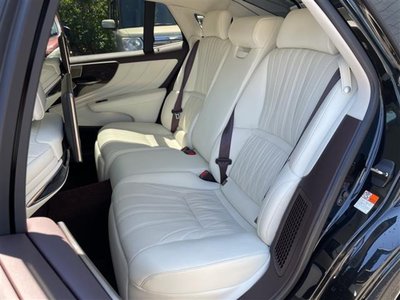 صورة مصغرة 20 لـ 2019 Lexus LS