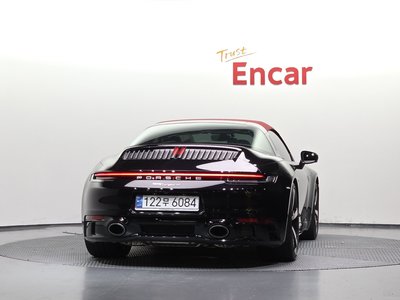 2024 Porsche 911 photo 4