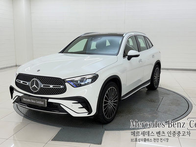 2025 Mercedes-BENZ GLC photo 1