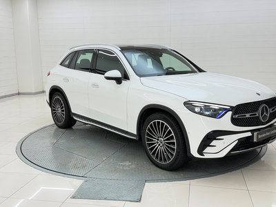 2025 Mercedes-BENZ GLC photo 8