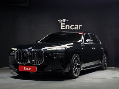 BMW 7 SERIES - 1