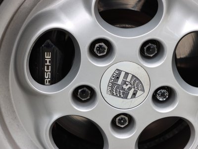 صورة مصغرة 29 لـ 1986 Porsche 944