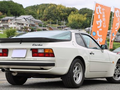 صورة 7 لـ 1986 Porsche 944