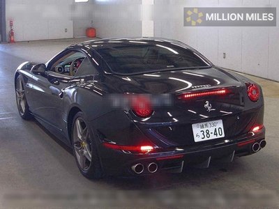 FERRARI CALIFORNIA T - 2