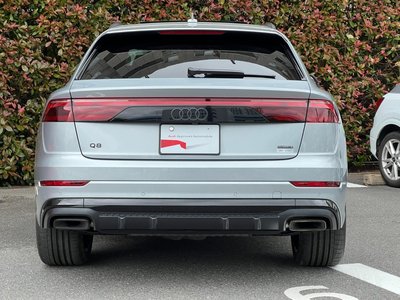 AUDI Q8 - 5