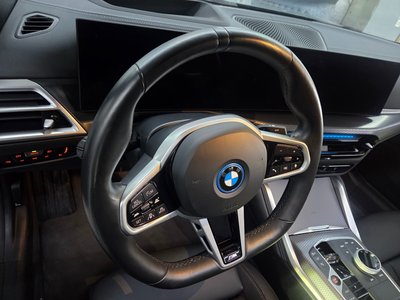 BMW I4 - 9