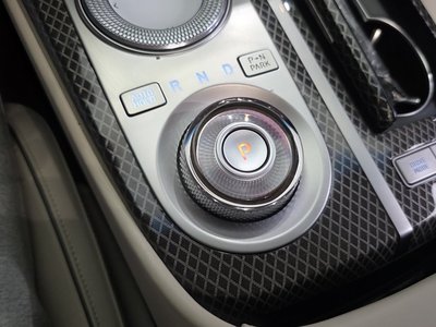 GENESIS G80 (RG3) - 9
