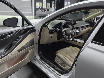 GENESIS G80 (RG3) - 10