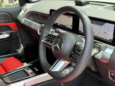 MERCEDES-BENZ GLB - 6