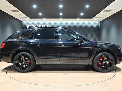 BENTLEY BENTAYGA - 10