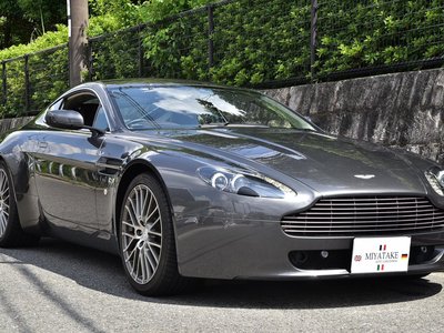 صورة 1 لـ 2009 Aston Martin V8