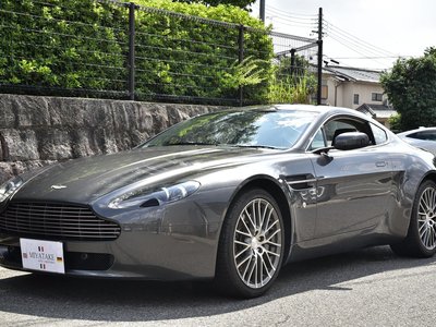 صورة مصغرة 21 لـ 2009 Aston Martin V8