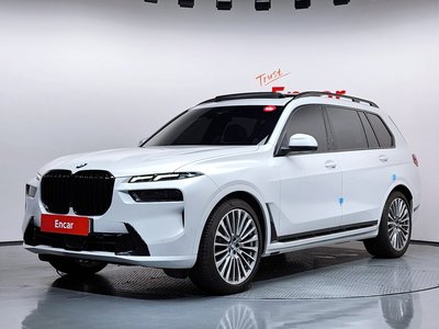 صورة 1 لـ 2023 BMW X7