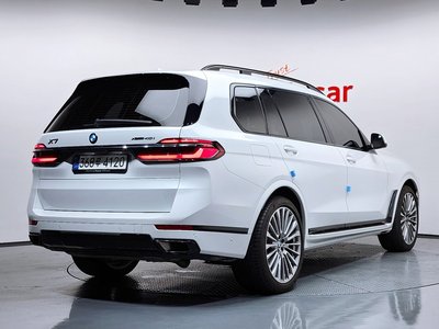 صورة 3 لـ 2023 BMW X7