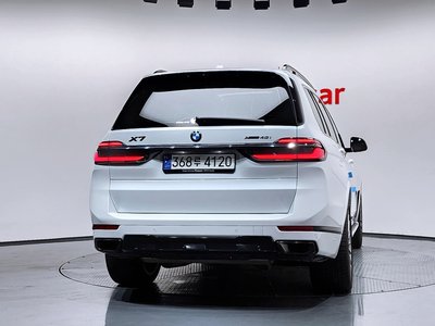 صورة 4 لـ 2023 BMW X7