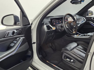 صورة 10 لـ 2023 BMW X7
