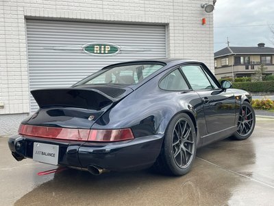 PORSCHE 911 - 8