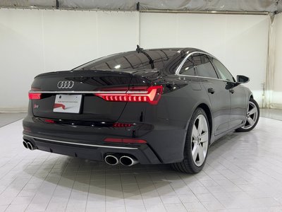 AUDI S6 - 7