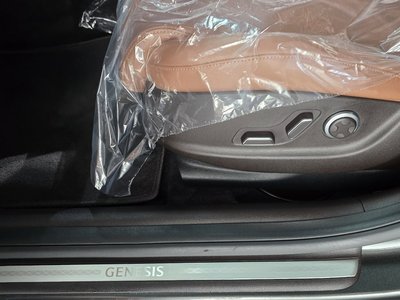 2024 Genesis G80 (RG3) thumbnail 30