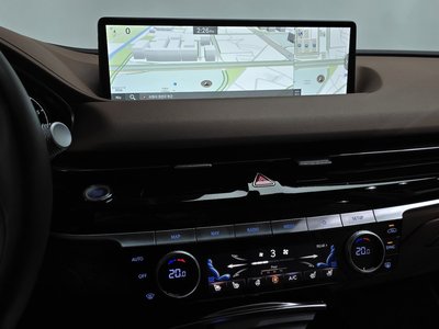 2024 Genesis G80 (RG3) thumbnail 18