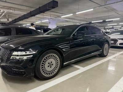 GENESIS G80 (RG3) - 1