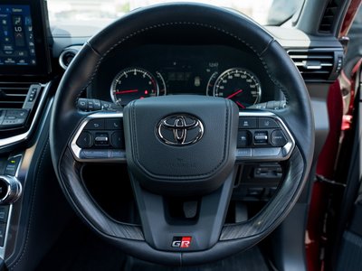 2024 Toyota LAND CRUISER 300 缩略图 11