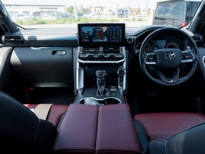 2024 Toyota LAND CRUISER 300 缩略图 19